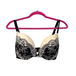 Victorias Secret Very Sexy Plunge Bra 36DD Black & Nude Lace Light Push-Up